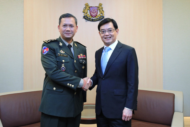 Hun Manet discusses bilateral ties and regional security issues with Singapore government leaders 