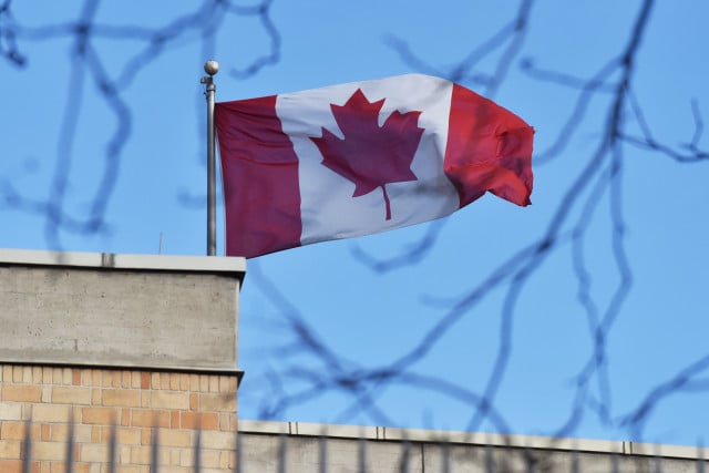 China detains Canadian citizen on drugs charges