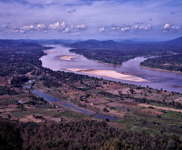 Mekong River at its lowest in 100 years, threatening food supply
