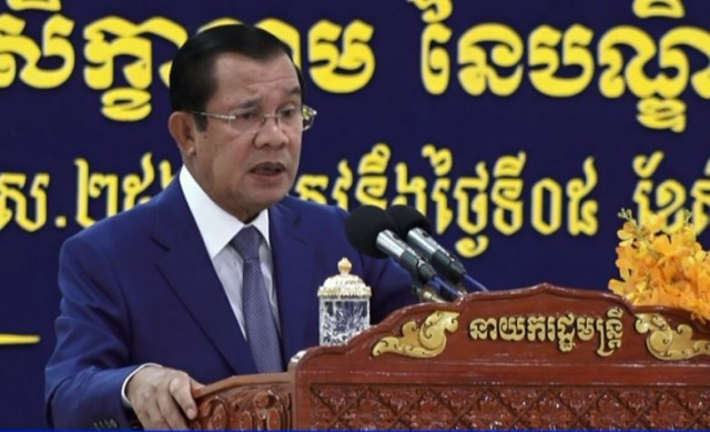 Hun Sen urges police to be aware of terrorist threats 