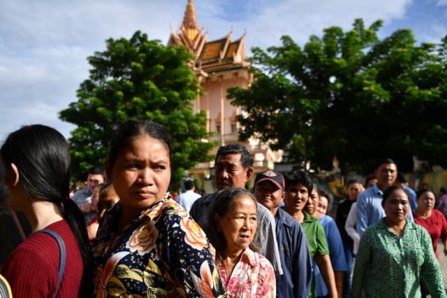 Cambodia's population rises to 15.28 million, up 14.1 pct in 11 years: new census