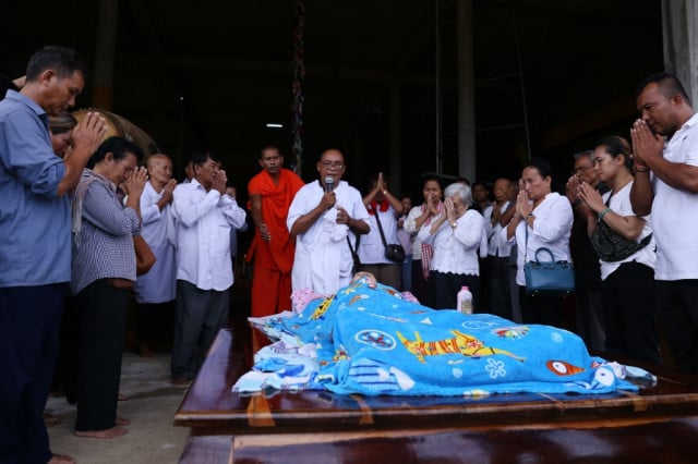 Mourners pay final respects to Khmer Rouge 'Brother Number Two'