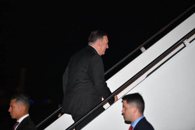 Pompeo heads to Saudi Arabia after US blames Iran