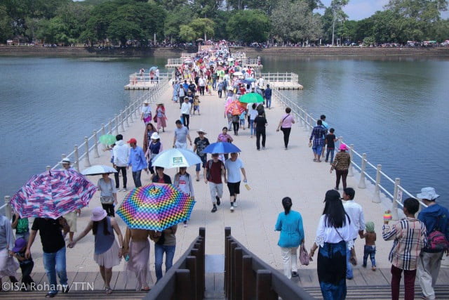 The number of tourists to Cambodia jumps 10 percent through August 