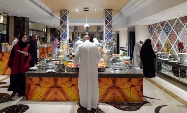 Saudi eliminates gender-segregated entrances for eateries