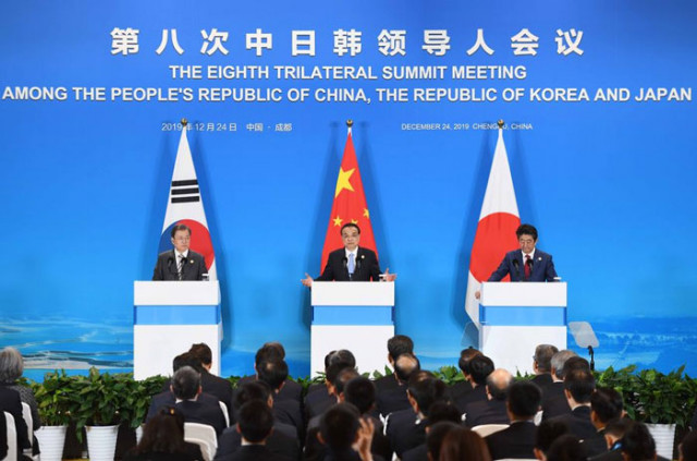 Cambodian PM says recent China-Japan-ROK leaders' meeting bodes well for Asia