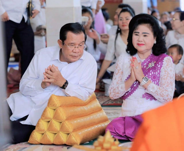 Hun Sen Conveys His Best Wishes To Cambodias People Cambodianess 0698