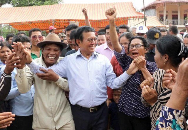 Kem Sokha Wishes Cambodians Peace for the Coming Years