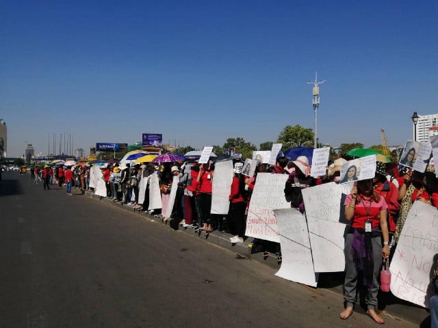 NagaWorld Casino Employees Walk Out, Asking for Living Wages and Rehiring Union Leader