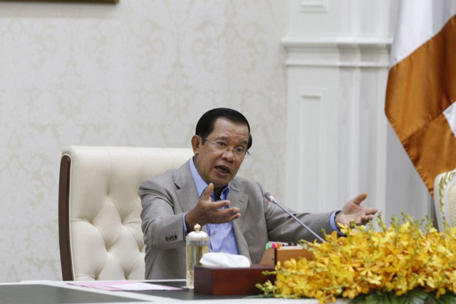 Hun Sen: No Flight Cancellation or Student Evacuation from China 