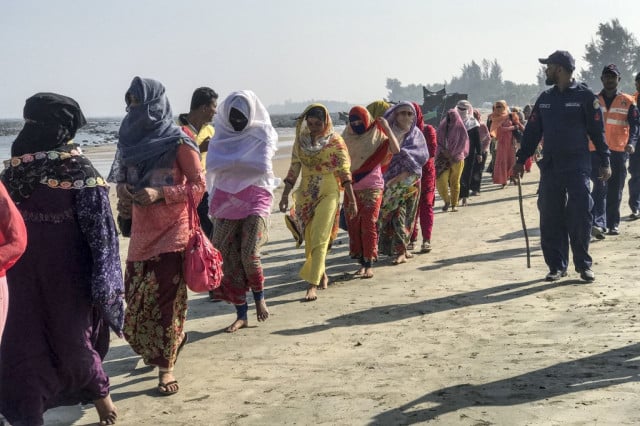  Bangladesh again postpones Rohingya refugee island relocation