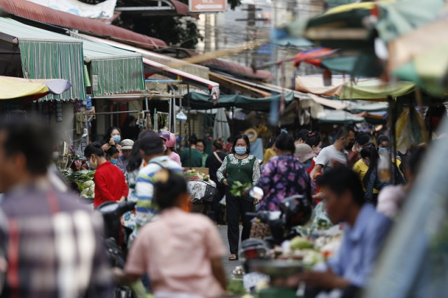 Government Denies Phnom Penh Lockdown Rumor