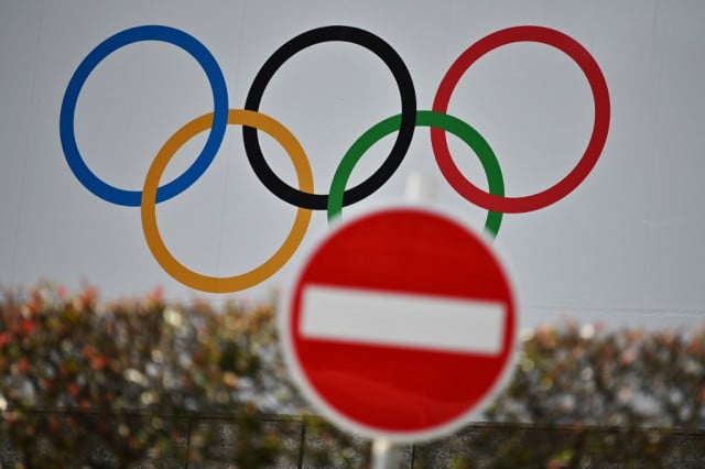 Delaying Olympics will involve 'massive' costs, organisers say