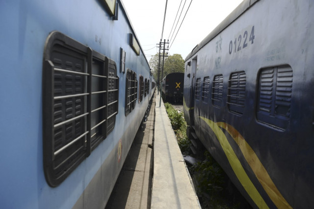 Some Indian trains to roll again despite virus cases surge
