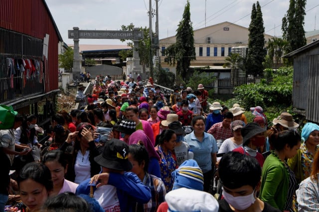 ILO's Better Factories Cambodia launches "COVID-19: Worker Safety" hotline