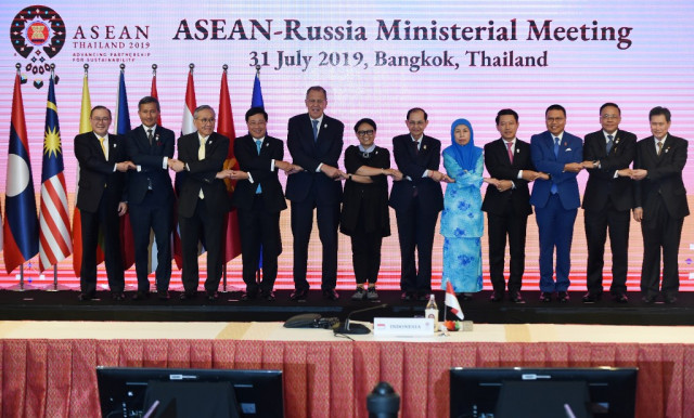 Foreign Ministers from ASEAN and Russia to Discuss COVID-19 Cooperation