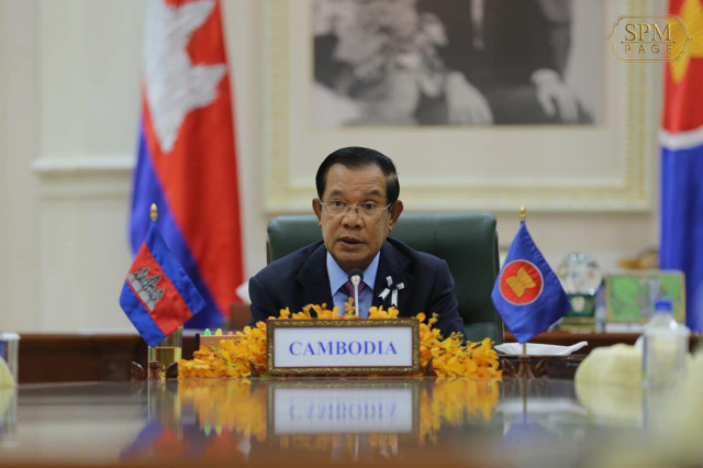 Cambodian PM calls for collective responses, solidarity to fight COVID-19 at ASEAN summit