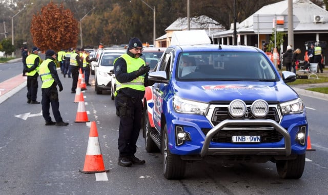 Panic-buying returns as Melbourne braces for lengthy lockdown