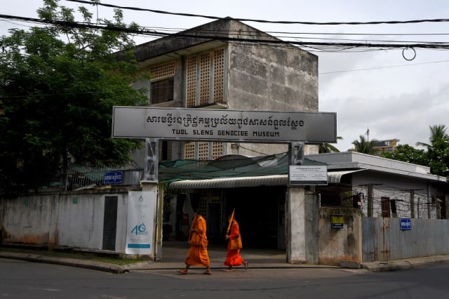 The Tuol Sleng Genocide Museum Wins an International Award for Document Heritage Preservation