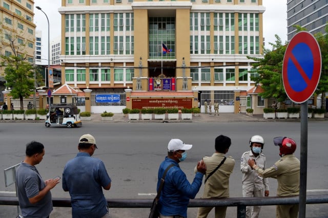 NGOs Report on the Cambodian Authorities’ Use of the Courts to Silence People 