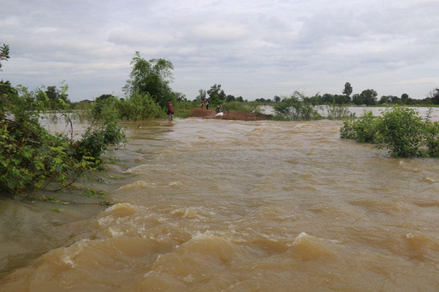 Floods: the Death Toll in Cambodia Rises to 10