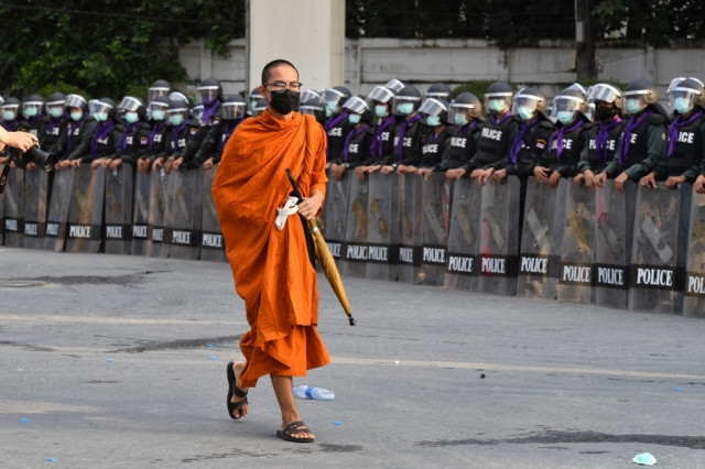 Thai MPs to vote on reforms, day after six protesters shot