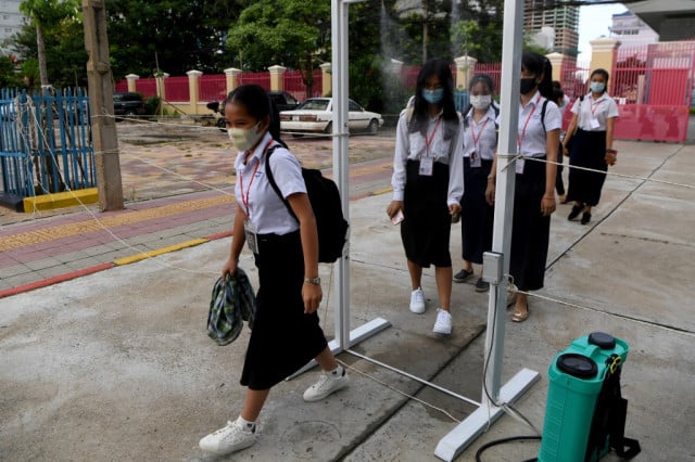 The Cambodian Authorities Announces that Schools Will Reopen on Nov. 23