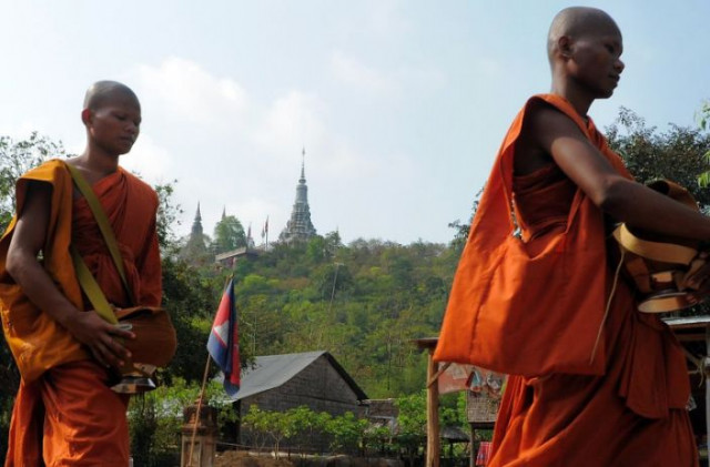 The Role of Buddhist Pagodas in Supporting Education in Cambodian Society