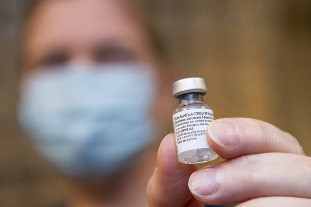 EU ready to help expand vaccine production