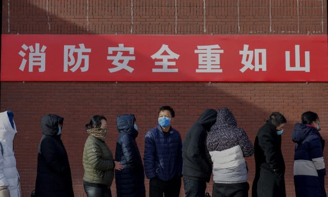 Beijing vaccinates thousands in Covid-19 jab drive