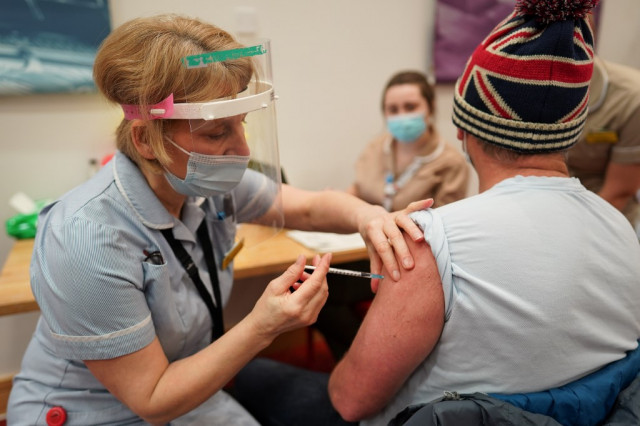 UK helps raise $1 billion in global vaccine donations