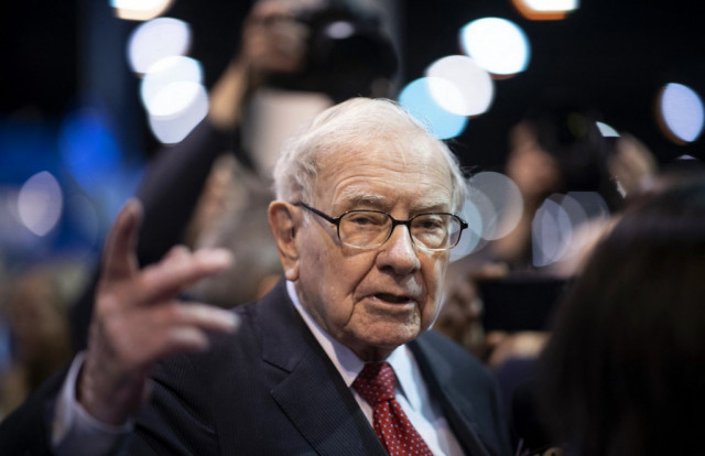 Warren Buffett net worth surpasses $100 bln: Forbes