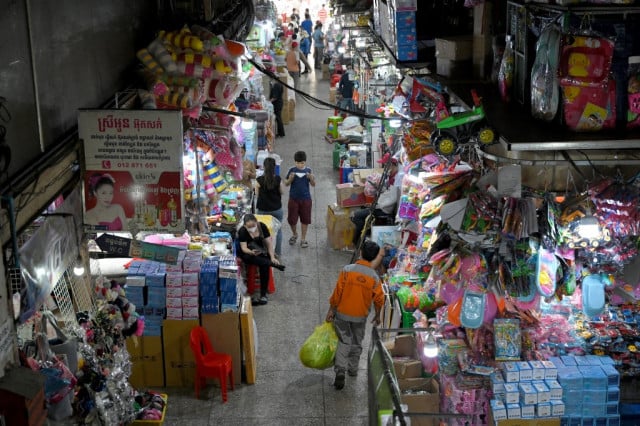 Khmer New Year Goes Ahead Despite Continued Spread of COVID-19