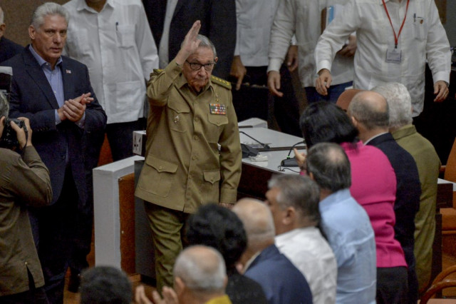 Cuba changes leadership, seeks 'respectful' talks with US