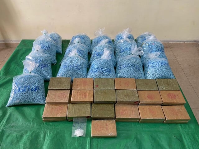 Two Chinese Arrested for Smuggling More than 70 Kilograms of Drugs