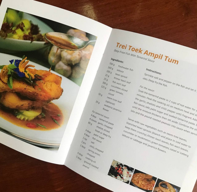 How to Make Trei Toek Ampil Tum/Deep Fried Fish With Tamarind Sauce