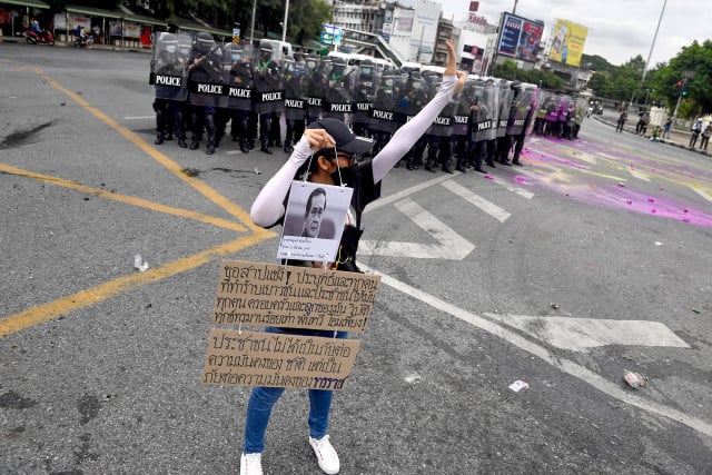 Thai Police Crack Down On Protest With Rubber Bullets Cambodianess