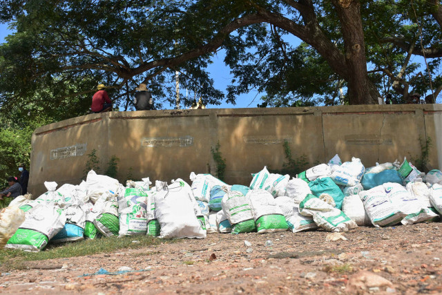 Clean-up Campaign Tackles Plastic Blight