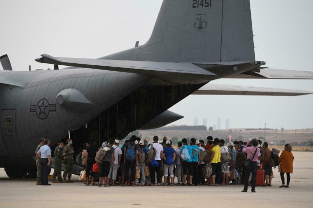 Massive airlift evacuates 112,000 people from Kabul