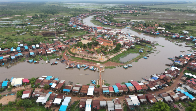 Tonle Sap Lake Can Change from a Lake Rich in Fish to a Lake Rich in Fishermen?