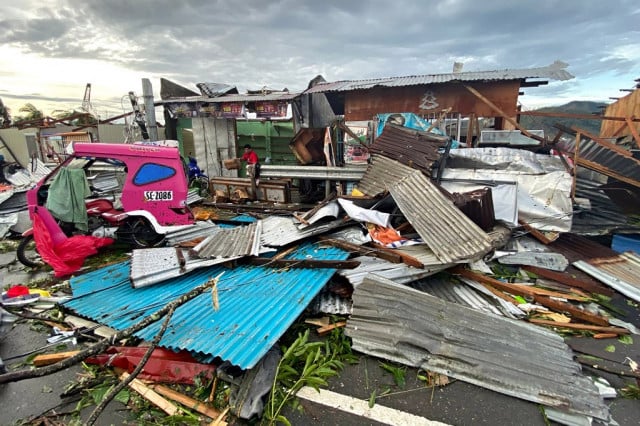 75 reported dead in Philippines typhoon: officials