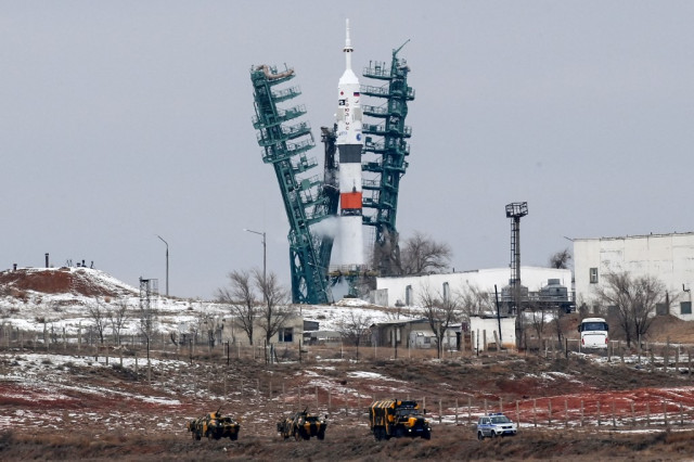 Russia ready to 'fight' for space tourism supremacy