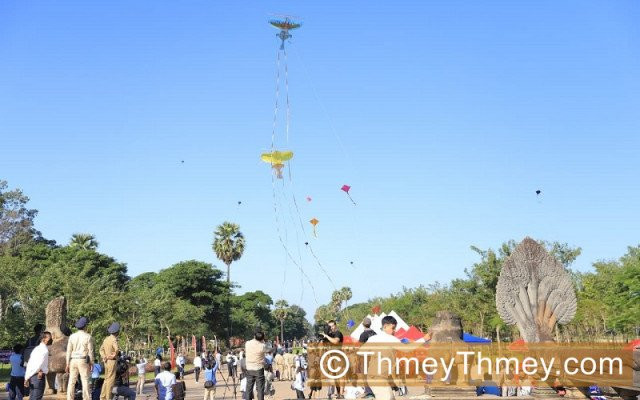 Klaeng Ek, Traditional Kite Making Art, at Verge of Being Lost in Cambodia