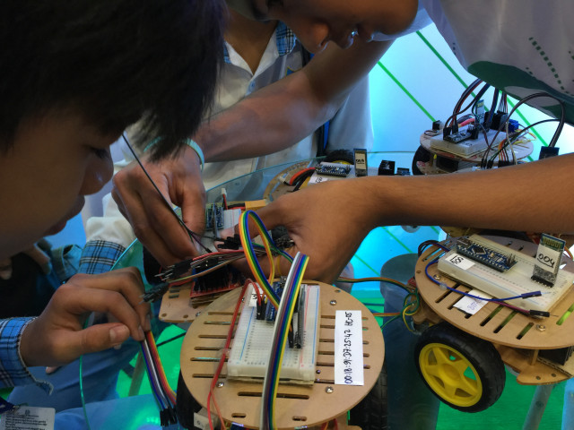 Following Japanese Exchange Program, Student Creates Robot