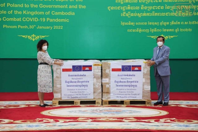 Cambodia Receives COVID-19 Vaccine Doses from Poland