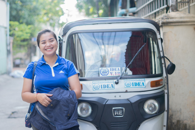 Standing Firm to Support Female Tuk-Tuk Drivers