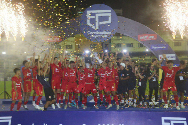 Phnom Penh Crown Lifts Cambodia Super Cup