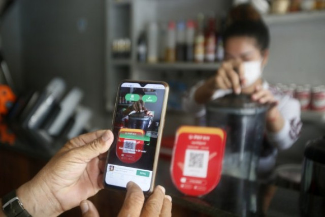 COVID-19 pandemic drives sharp growth in mobile payments in Cambodia