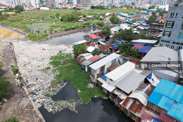 Phnom Penh City Hall: Heavy Rains cause Floods due to Improper Waste Management