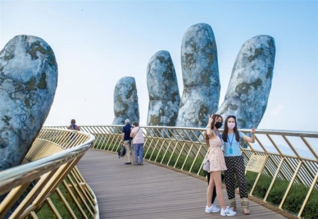 Vietnam strives to welcome 5 million foreign visitors in 2022